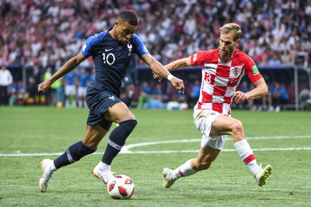 何将这些年 何将这些年