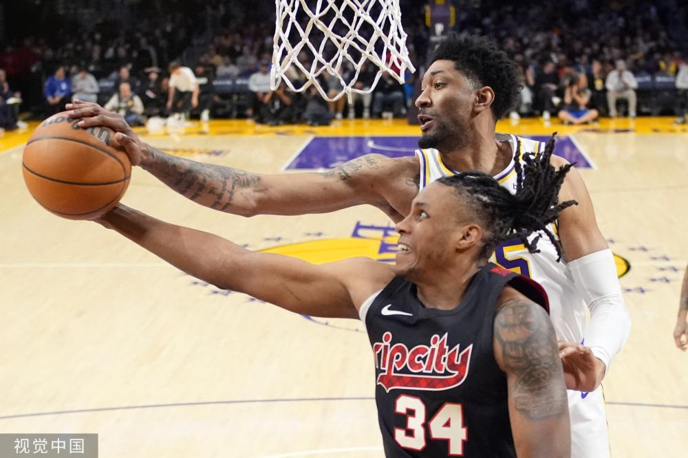 他不仅保持 他不仅保持